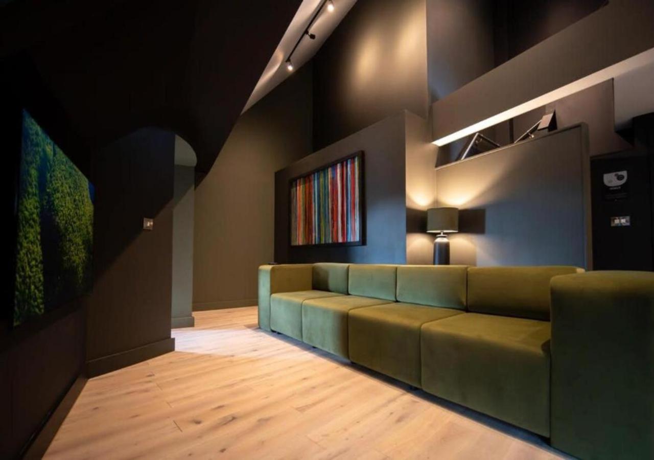 Greenhaus By The Heim Residences Манчестер Экстерьер фото